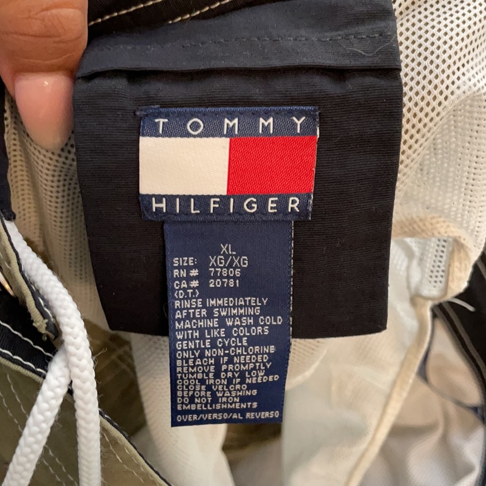 Tommy Hilfiger Mens Board Shorts - Picture 4 of 4